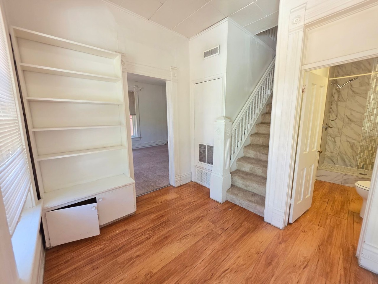 1026-1028 Pine - Photo 3 of 16