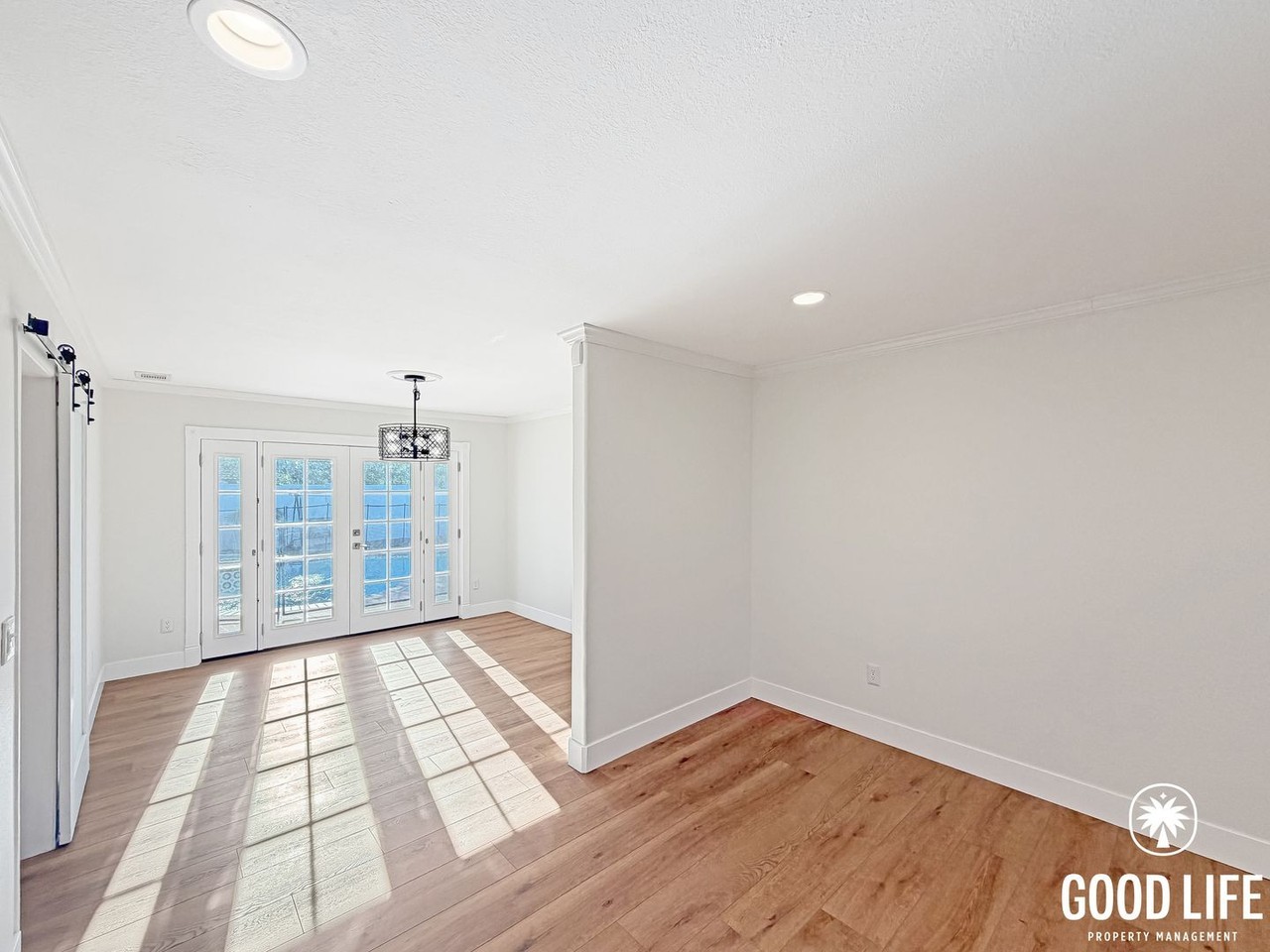 4650 Merrick Ct - Photo 6 of 34