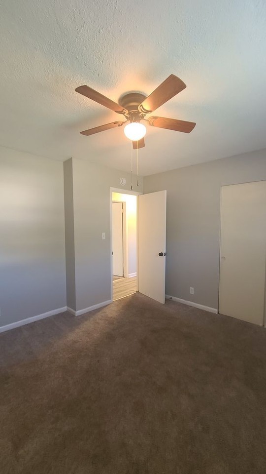 7605 E Gum St - Photo 7 of 19