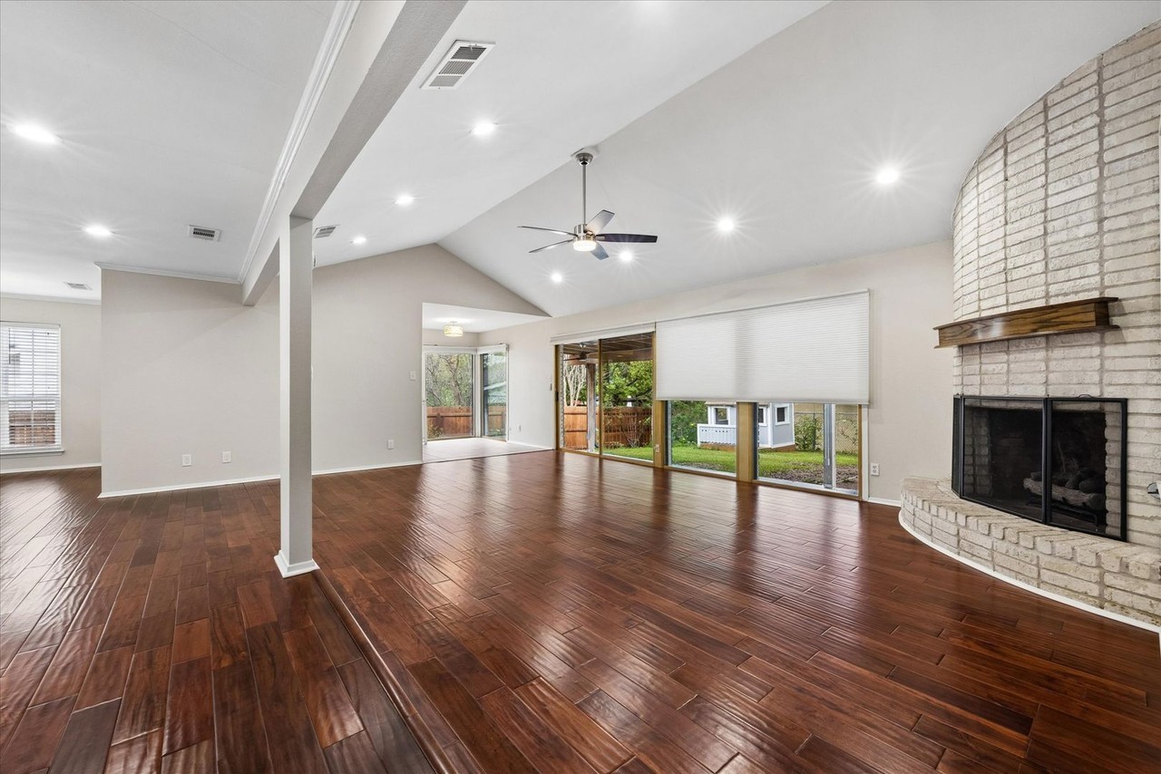 7603 Glenhill Cv - Photo 5 of 17