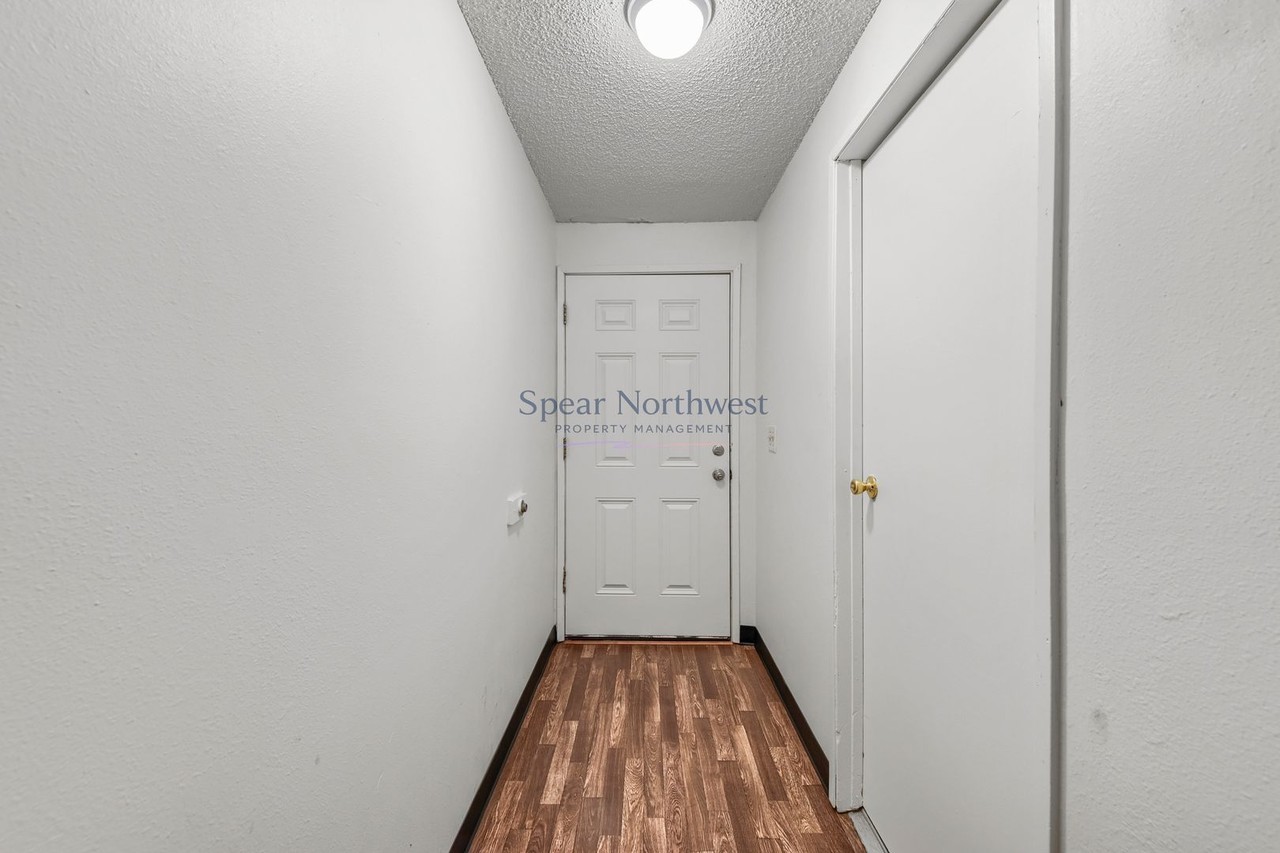 19789 Sw 67th Ave - Photo 6 of 29