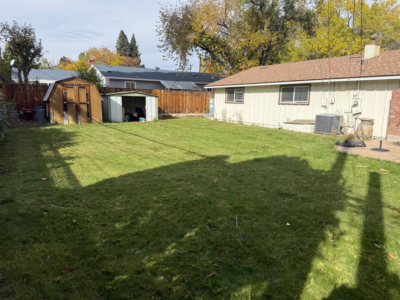450 Games Dr - Photo 2 of 3