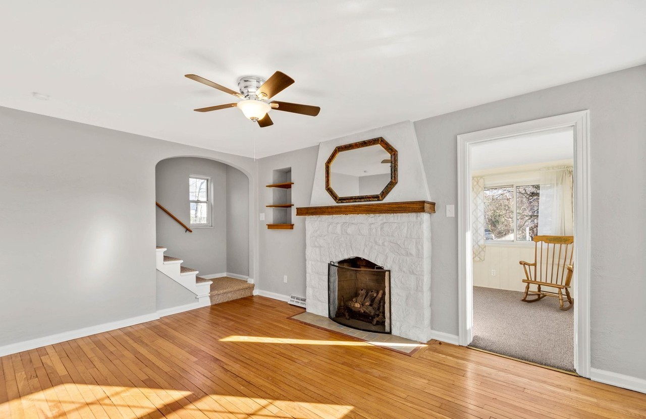 1208 Powers Run Rd - Photo 5 of 20