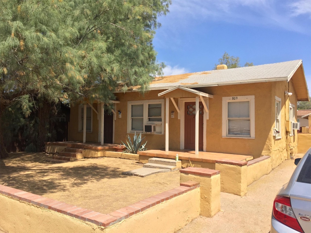 Drachman Apartments - Photo 4 of 5