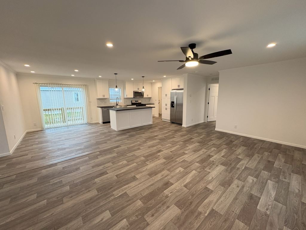 25551 Medinah Dr - Photo 2 of 27