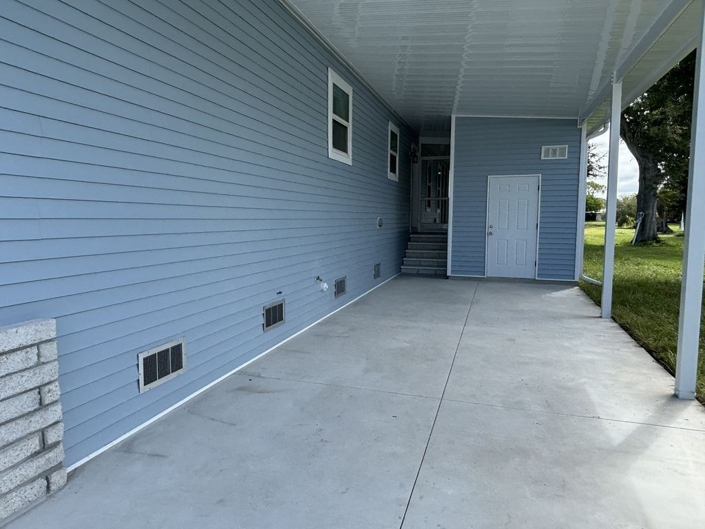 19220 Meadowbrook Ct - Photo 6 of 34
