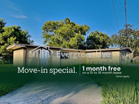 975 Crest Dr E - Photo 1 of 1