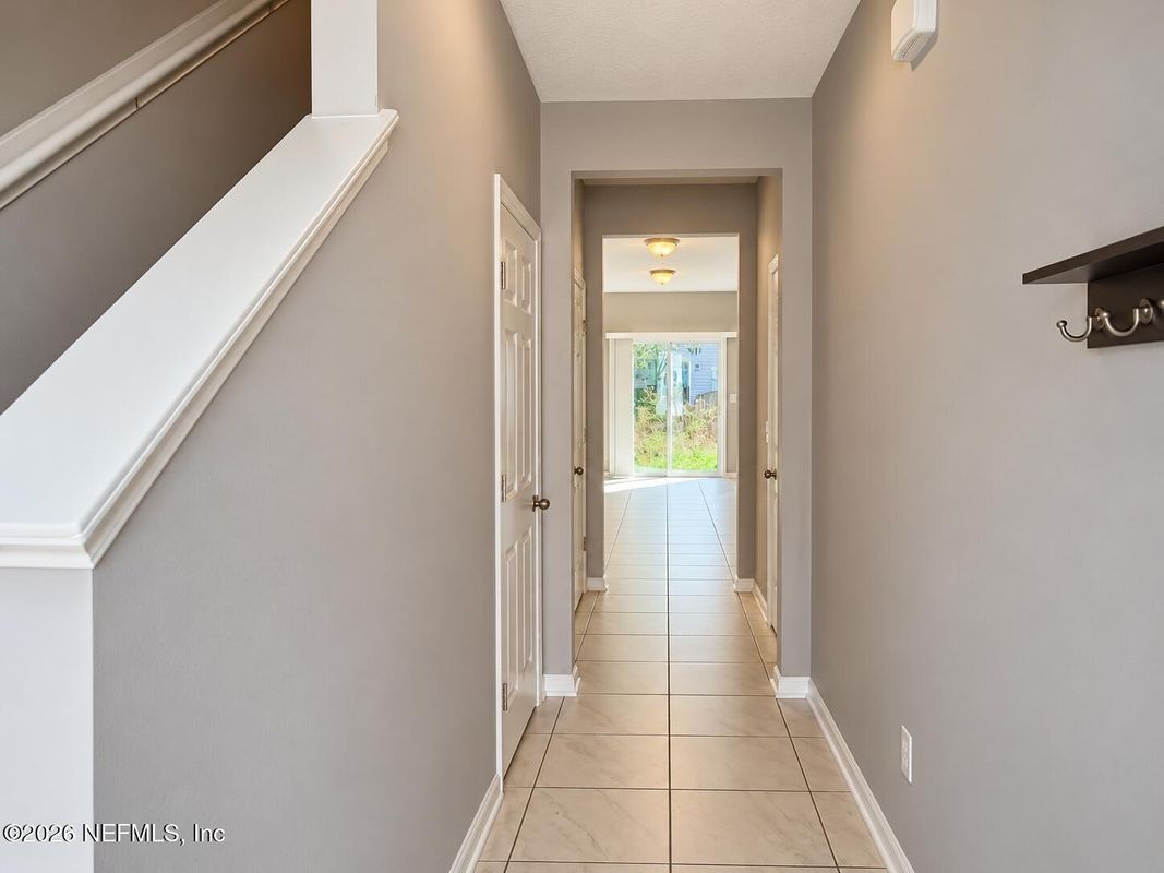 141 Moultrie Village Ln - Photo 3 of 37