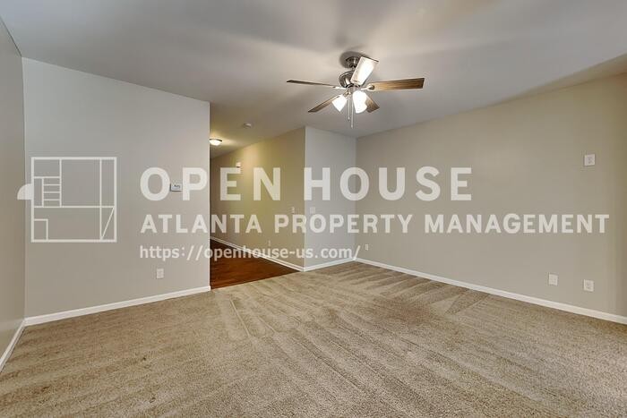 3342 Lowland Dr - Photo 4 of 21
