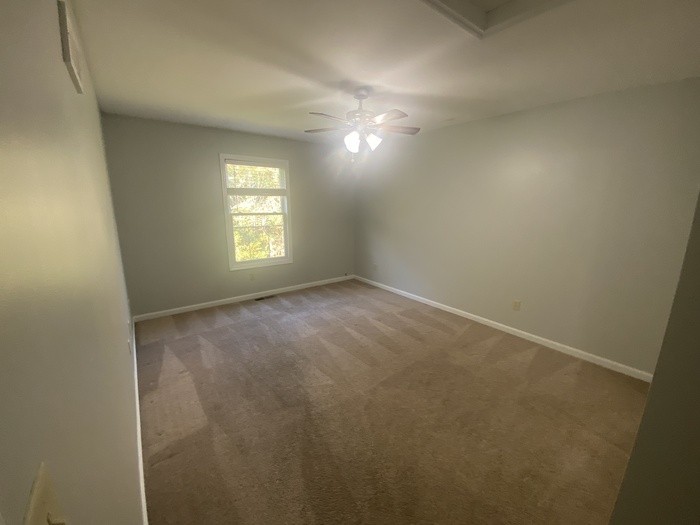 2111 Center St #B - Photo 5 of 12