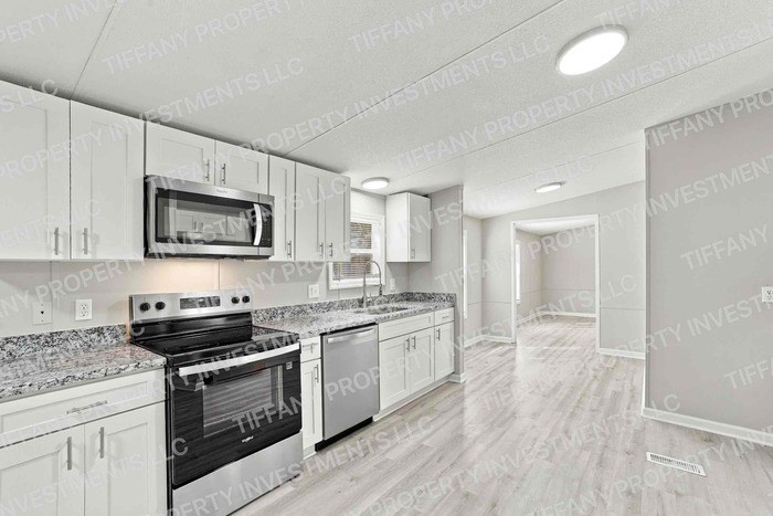 6169 Golden Oak Ln - Photo 3 of 28