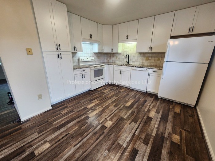 3908 Chaucer Ct - Photo 5 of 31