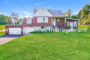 featured image of 11730 Center St