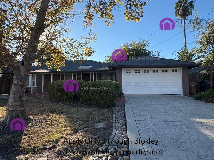 1936 Carolyn Dr - Photo 4 of 41