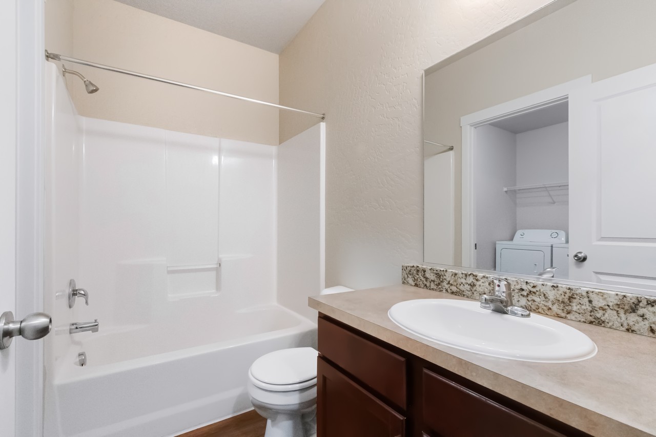 1040 W Rustic Lodge Dr #1040-204 - Photo 2 of 14