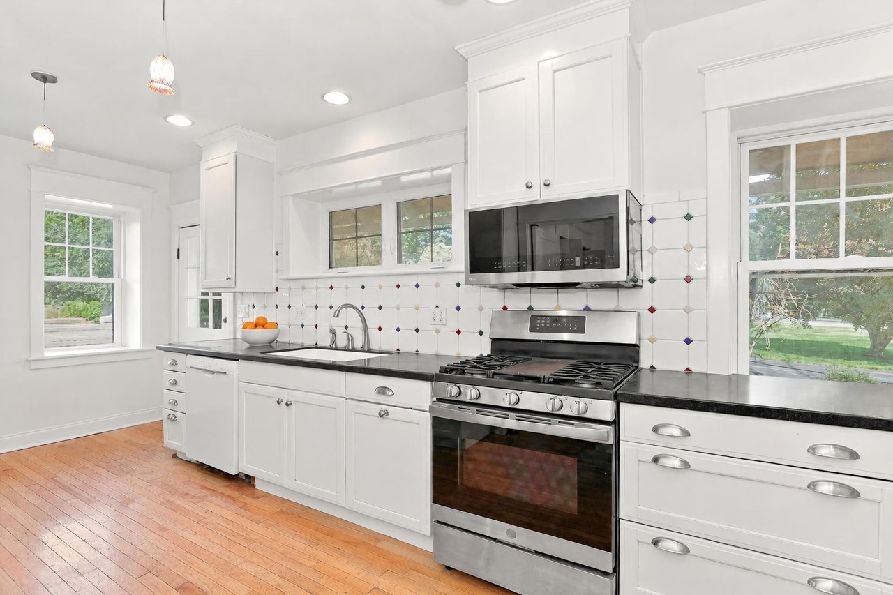 29 Cragmere Rd #NA - Photo 4 of 7