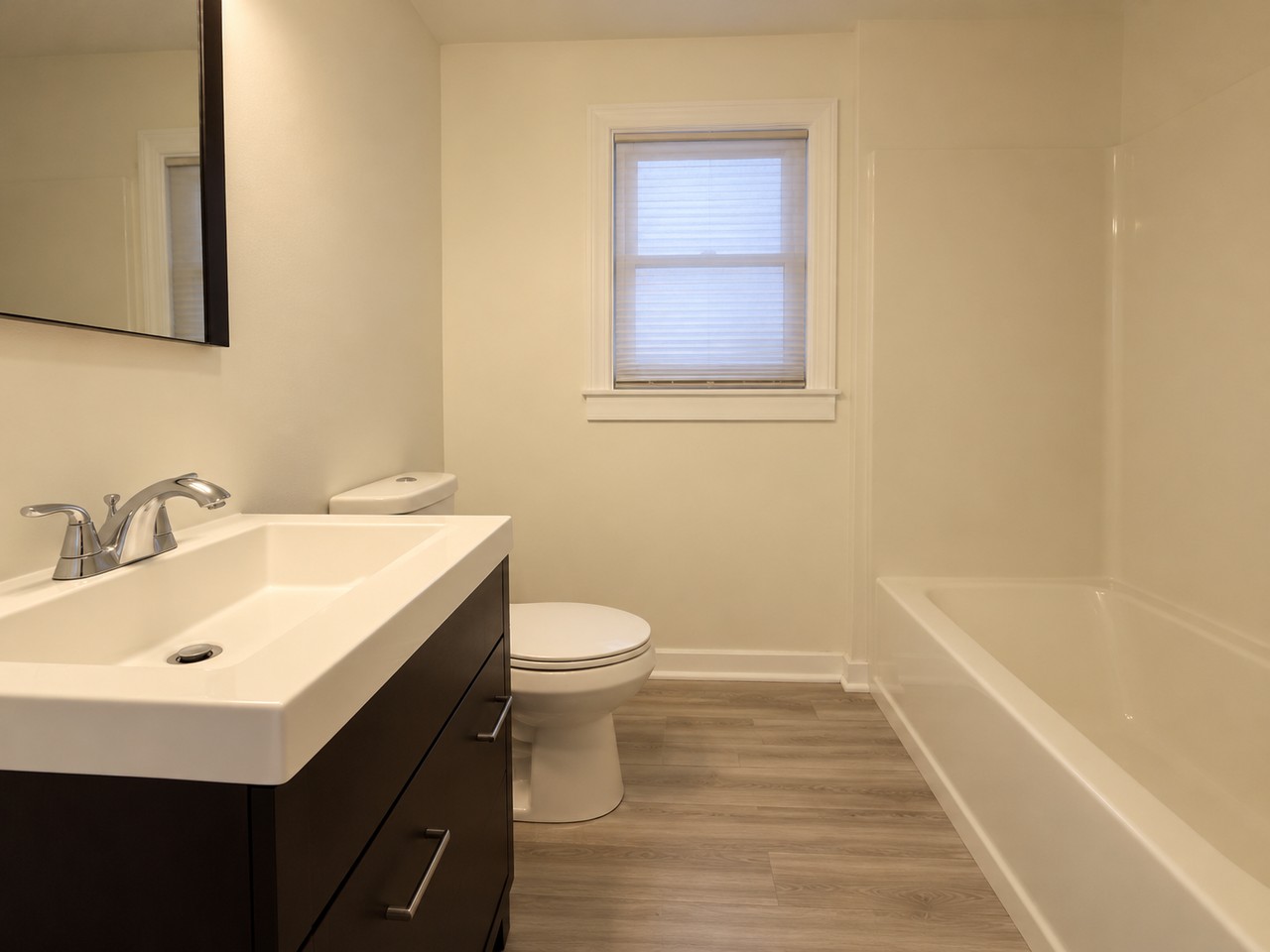 172 Mary Ave #3 - Photo 6 of 6
