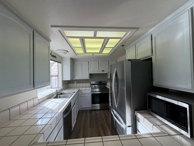 14 Bay Tree Ct #14 - Photo 4 of 19