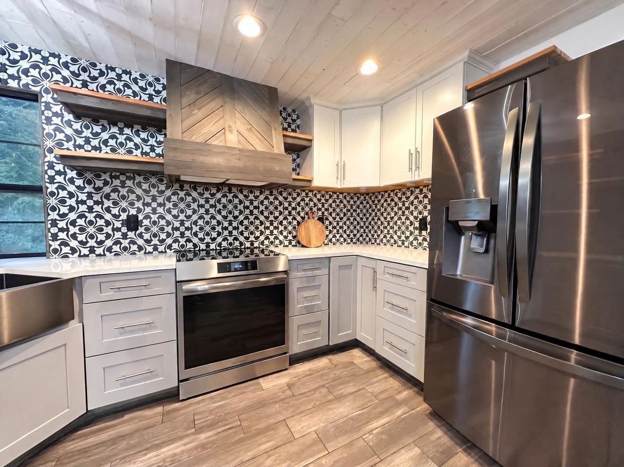 7425 Ebbert Dr Se #NA - Photo 2 of 14