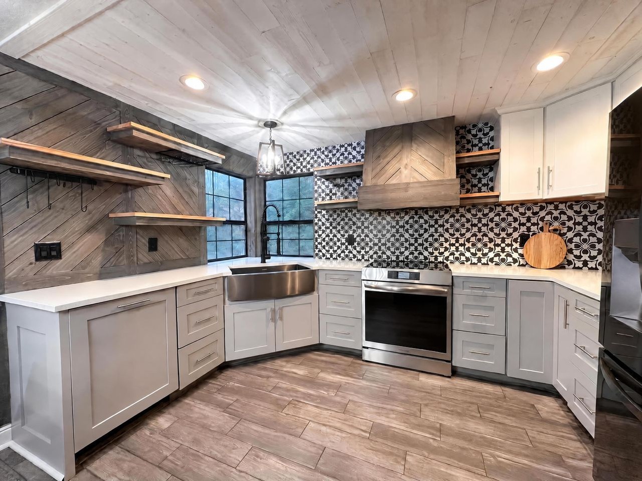 7425 Ebbert Dr Se #NA - Photo 3 of 14