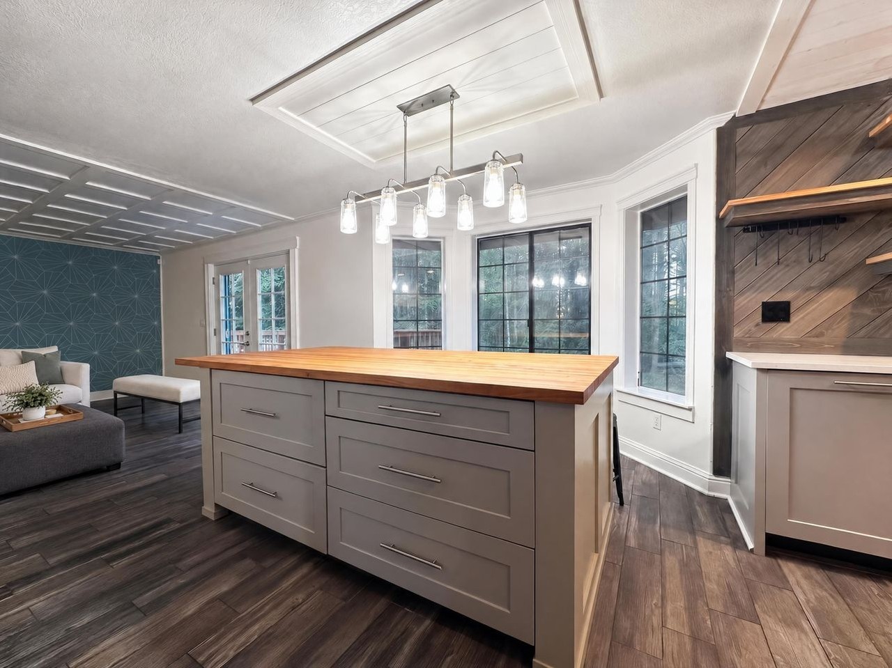 7425 Ebbert Dr Se #NA - Photo 5 of 14