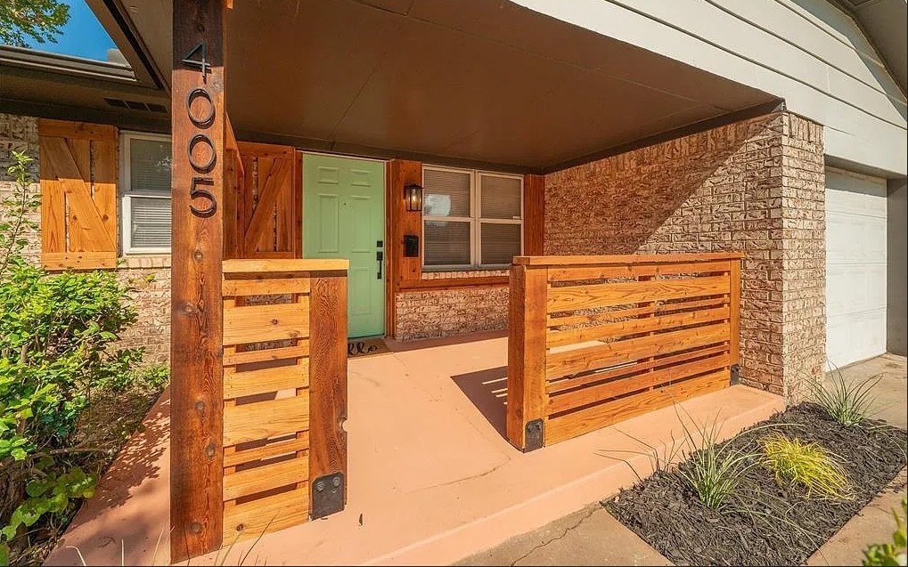 4005 N Oak Grove Dr #NA - Photo 2 of 9