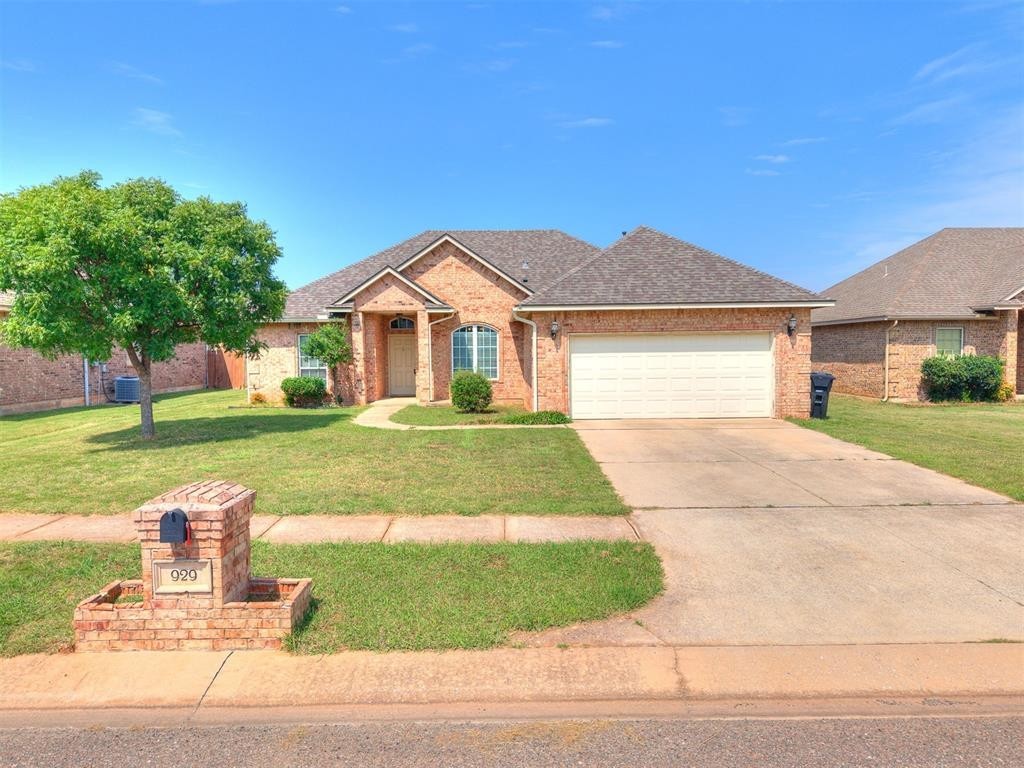 929 Ne 28th St #NA - Photo 7 of 32