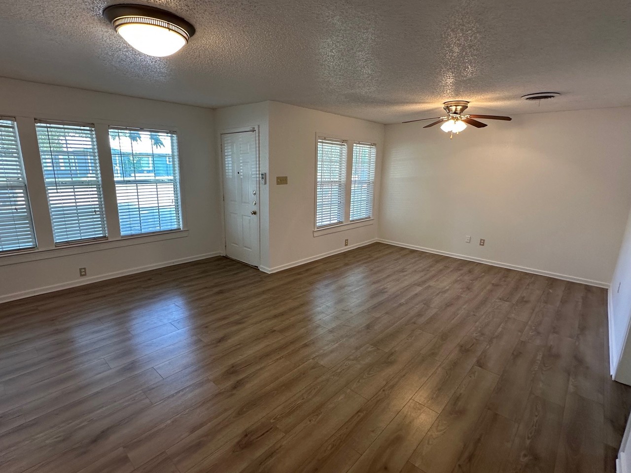 3418 30th St #1 - Photo 3 of 10