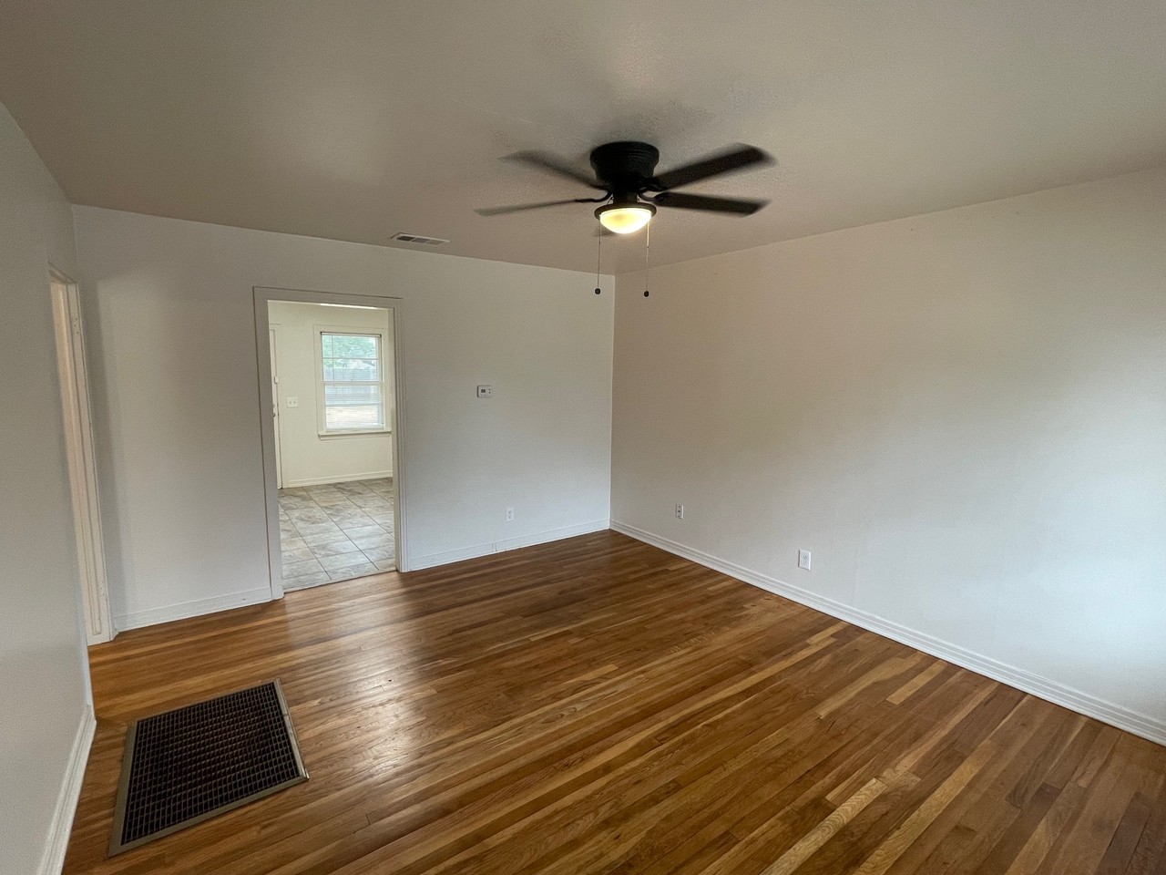 2803 36th St #1 - Photo 2 of 8