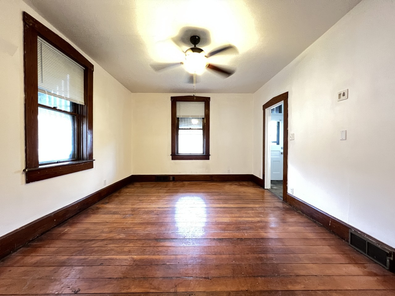 2052 Jackson St #1 - Photo 2 of 15