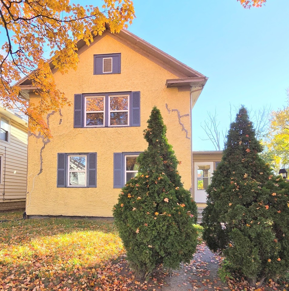 2927 Hoagland Ave #1