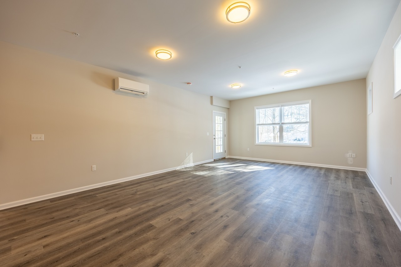 64 E Mitchell Ave #15 - Photo 4 of 22