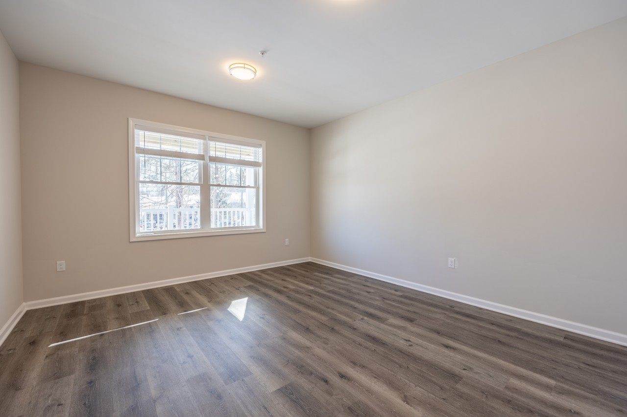 64 E Mitchell Ave #15 - Photo 6 of 22