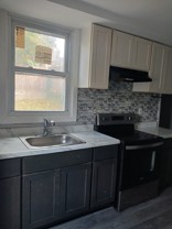 221 N Clinton St #PH - Photo 1 of 1