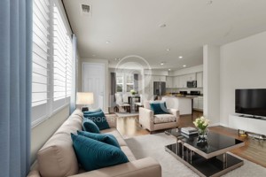 featured image of 2611 Admiral Cir #1