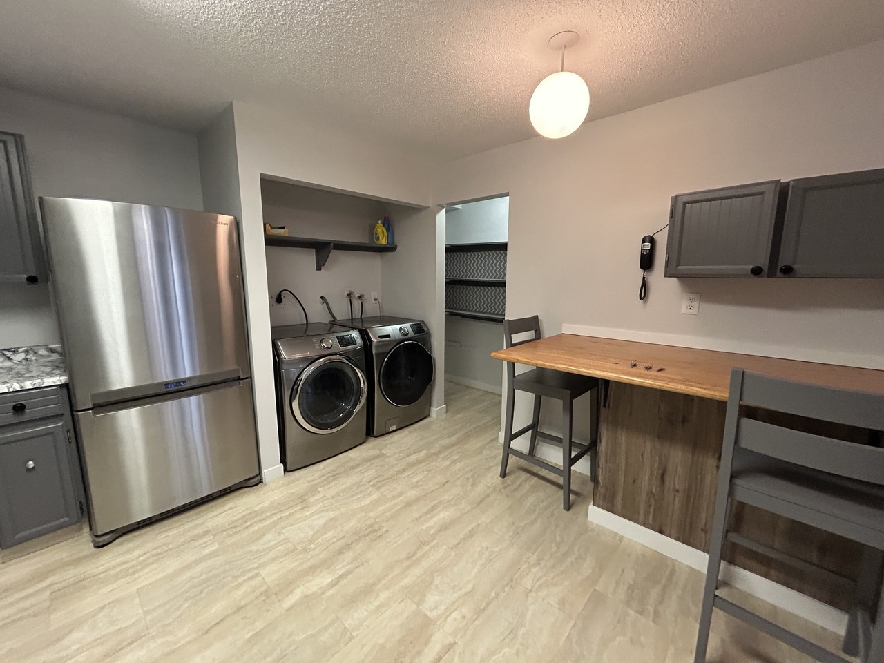 2327 119 St Nw - Photo 7 of 28