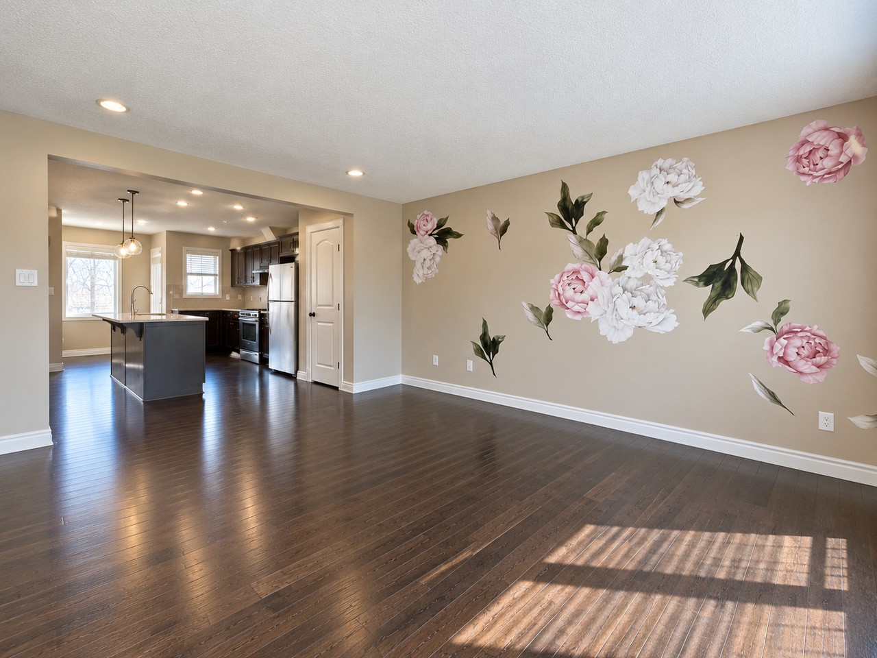 2466 Glenridding Blvd Sw - Photo 3 of 6