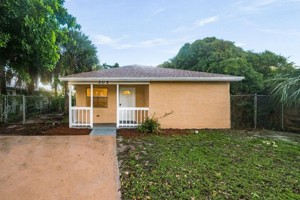 featured image of 305 Sw 7th Ave