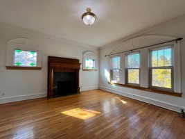 featured image of 2546 Kenilworth Rd