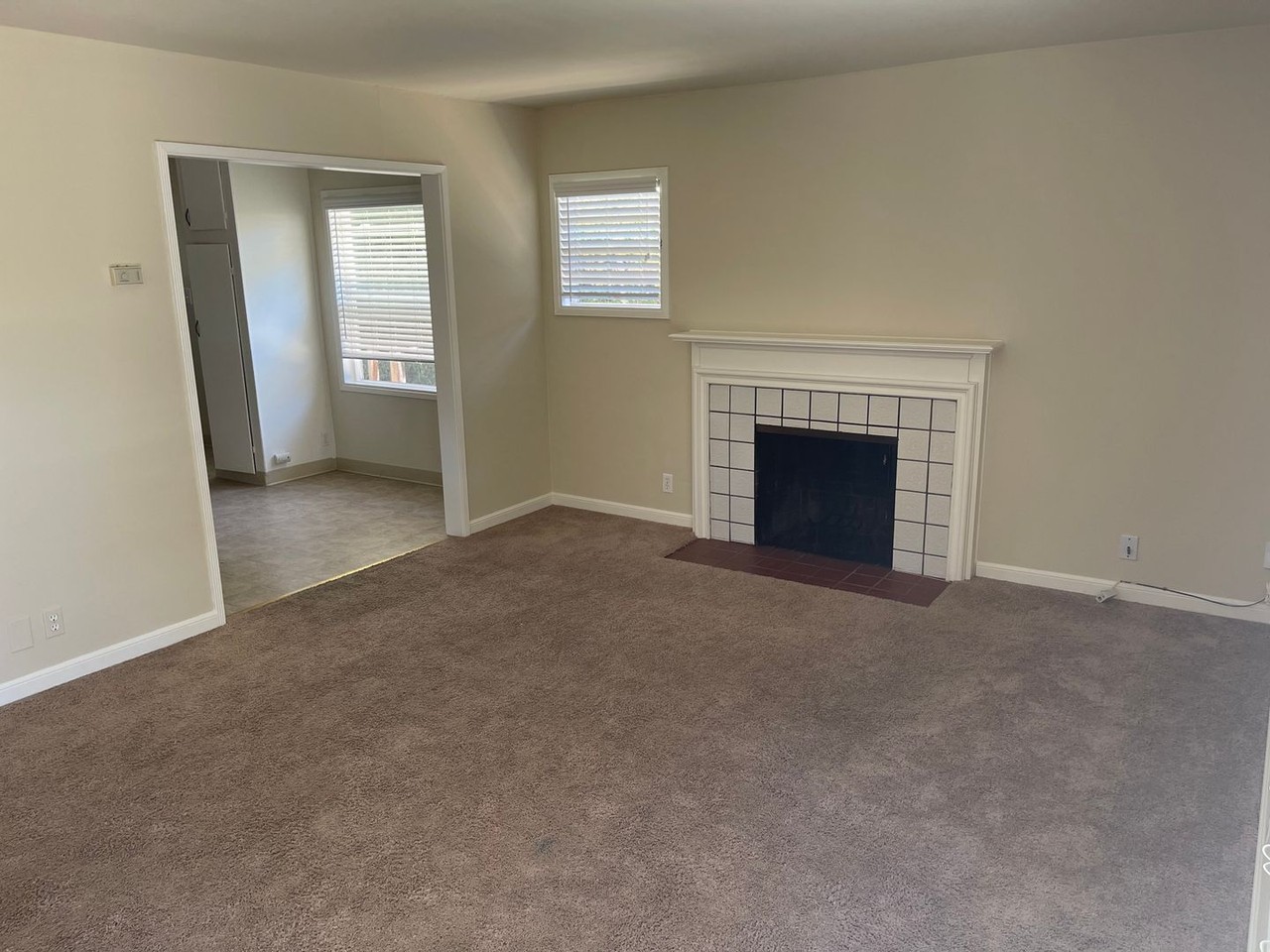 2069 Redbush Ter - Photo 3 of 13