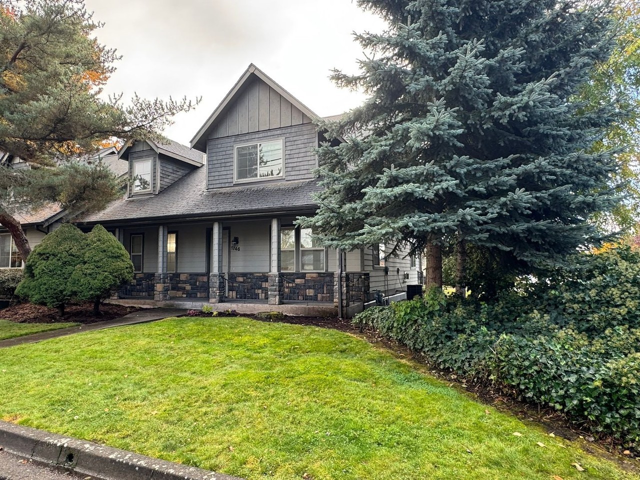 1746 Minda Dr - Photo 2 of 27