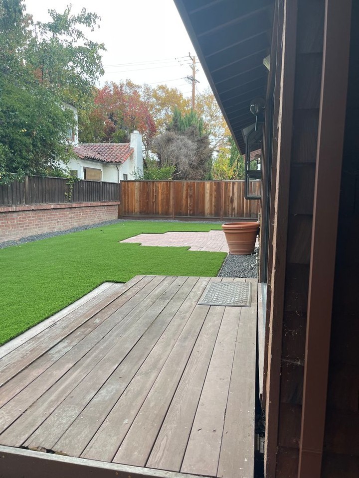 985 Channing Ave - Photo 6 of 50