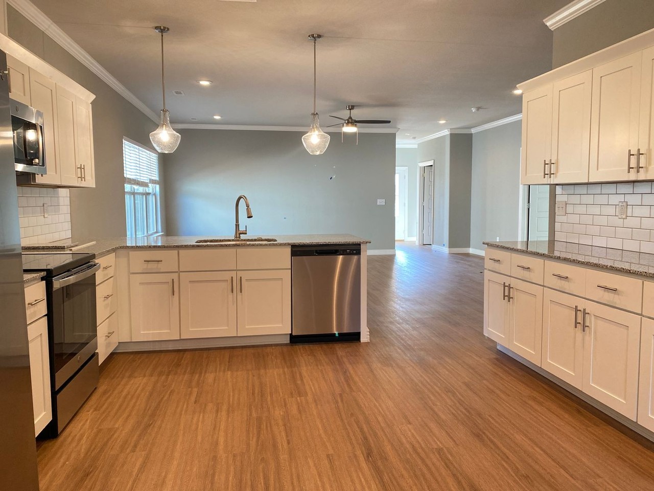 2055 N Penelope Ln - Photo 6 of 19
