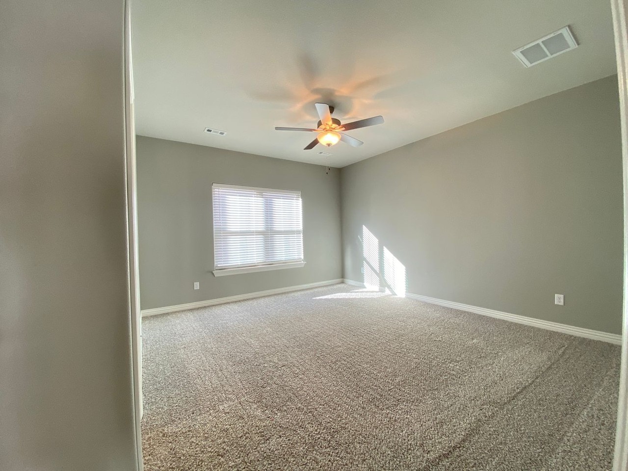 2055 N Penelope Ln - Photo 7 of 19