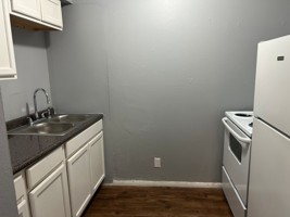 featured image of 403 Park St