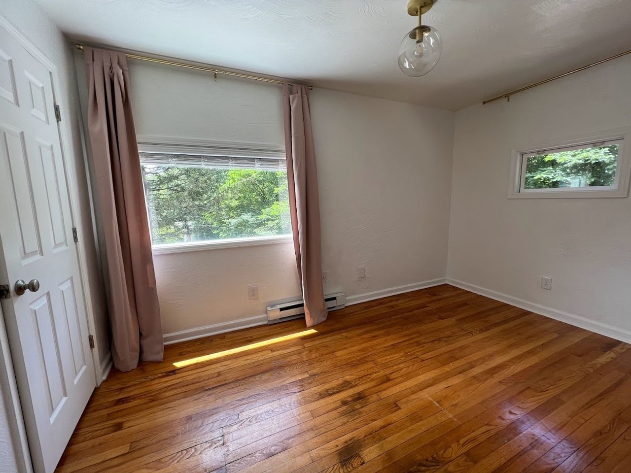 307B Ellett Rd - Photo 4 of 8