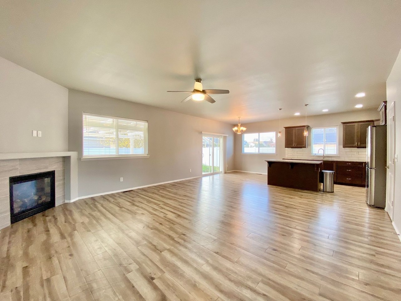 5906 Coolidge Rd - Photo 4 of 24