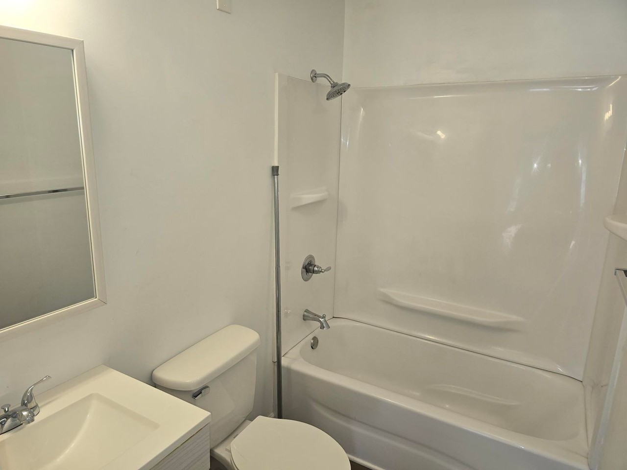 130 Nelson Dr - Photo 6 of 10