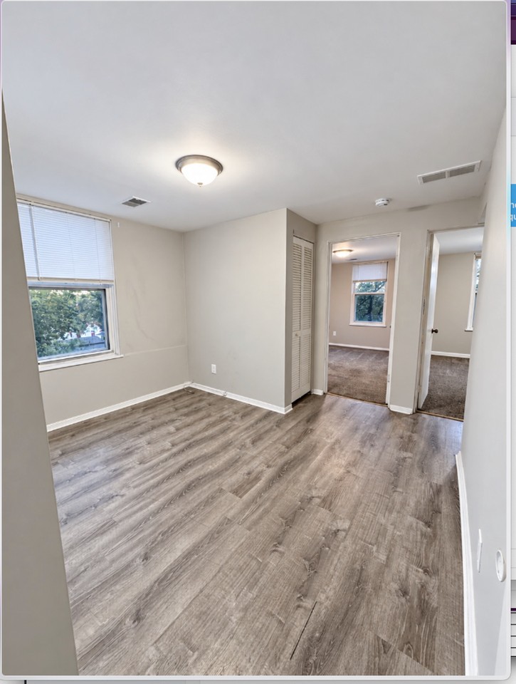 508 Boggs Ave - Photo 3 of 12
