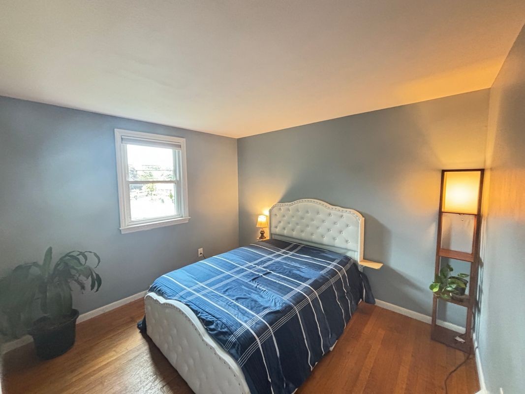 704 N Cary St - Photo 7 of 10